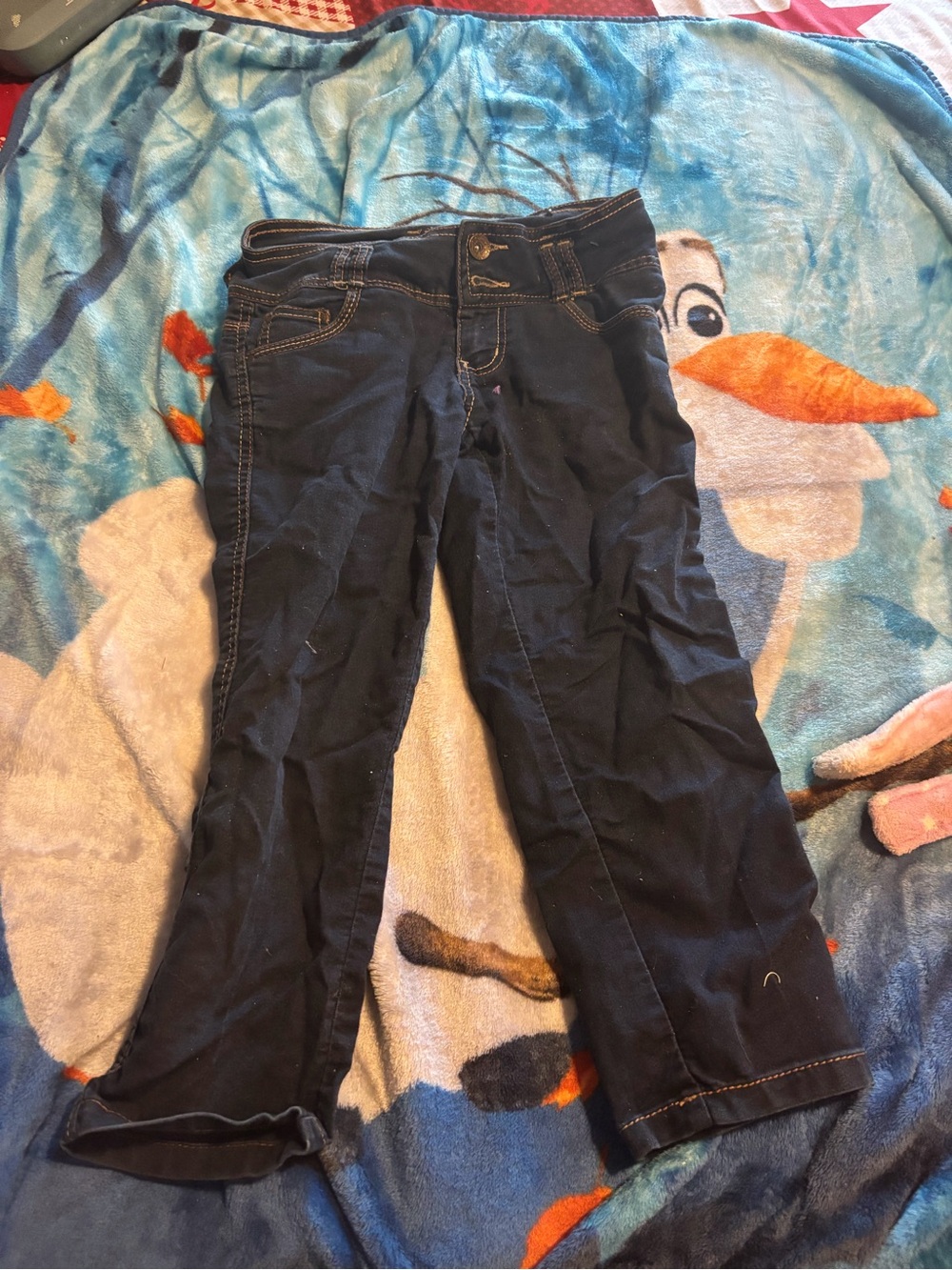 Dark Wash caprisJeans - Classic Straight Leg